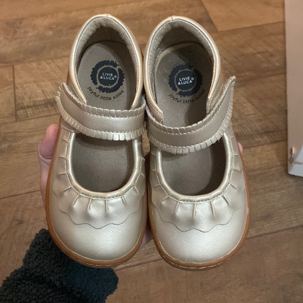 Livie & Luca size 11